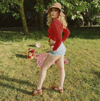 Connie Mclean