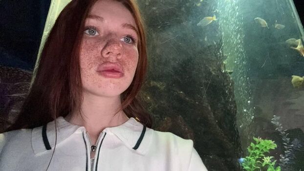 Connie_monus
