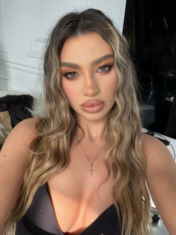 corinaboznea