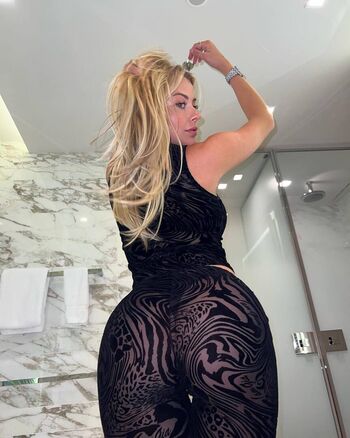 Leaked Corinna kopf  page private photo viral onlyfans