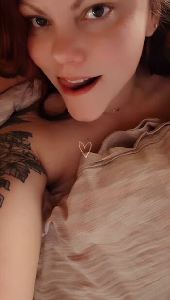 Leaked Corinne leigh private photo viral onlyfans