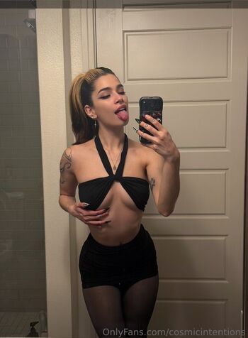 Leaked Cosmicyoungster private photo viral onlyfans