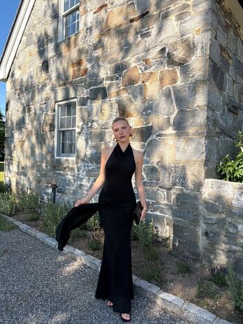 Leaked Courtney antalek private photo viral onlyfans
