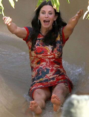 Leaked Courtney cox private photo viral onlyfans