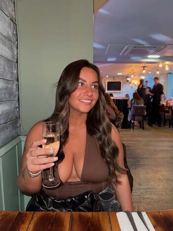 Leaked Courtney leigh private photo viral onlyfans