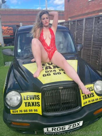 Leaked Courtney pose private photo viral onlyfans