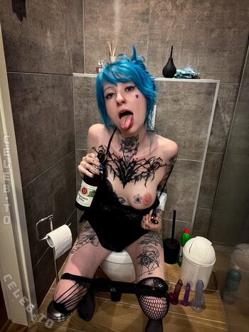 coy emo
