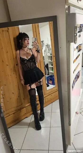 Crazy Badgirl