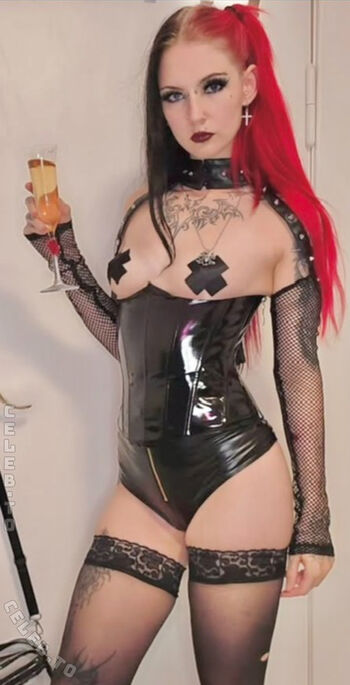 Leaked Crazy badgirl private photo viral onlyfans