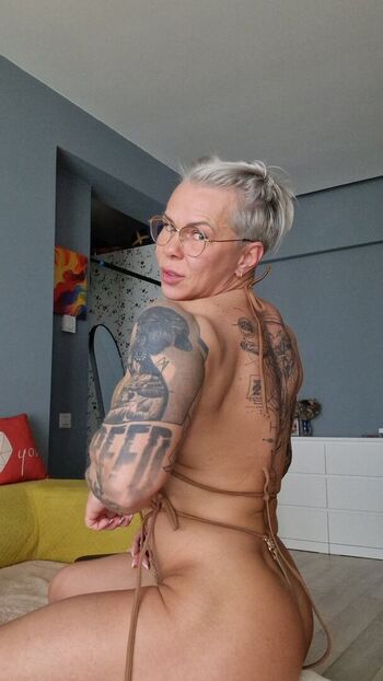 Leaked Crazyxbody page private photo viral onlyfans
