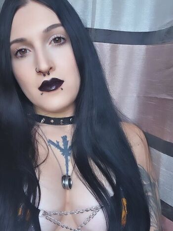 Leaked Crimson dead wolf private photo viral onlyfans