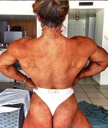 Cris Goy Fbb