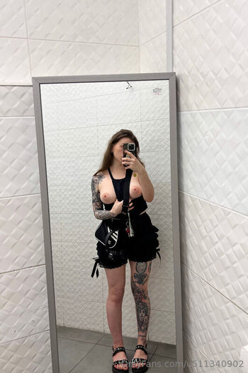 Leaked Cry baby succubus private photo viral onlyfans