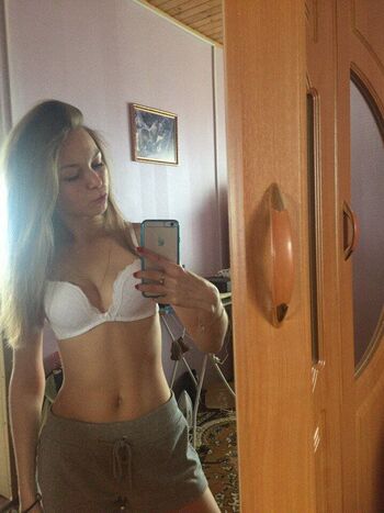 Leaked Crystallandysh page private photo viral onlyfans