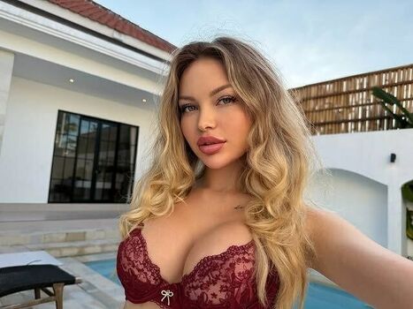 Leaked Crystallandysh page private photo viral onlyfans