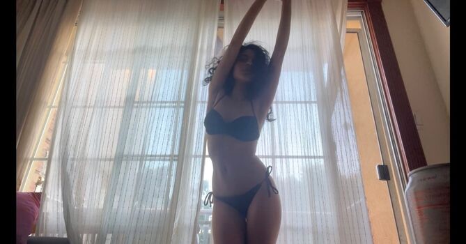 Leaked Cuntinbrooklyn private photo viral onlyfans
