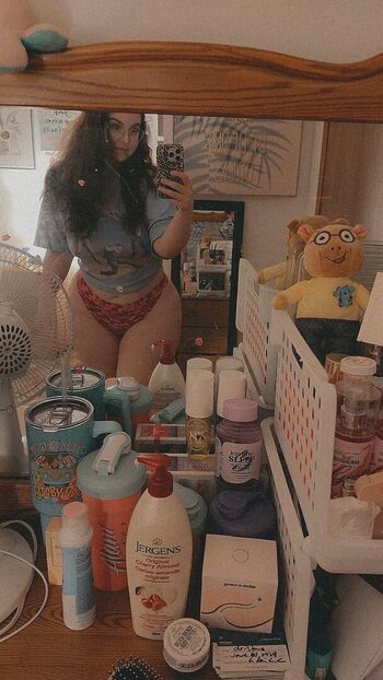 Leaked Curlyfrycrissy private photo viral onlyfans