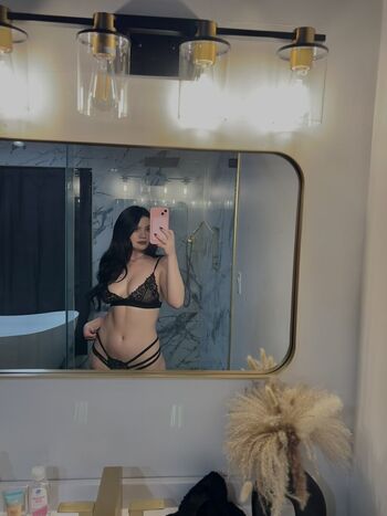 Leaked Curlyheadedfck private photo viral onlyfans