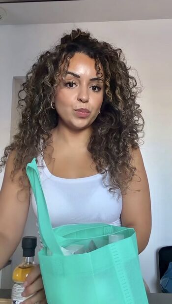 Leaked Curlykams private photo viral onlyfans