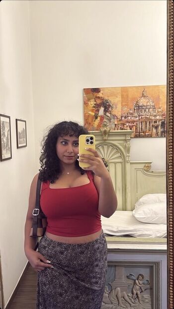 Leaked Curlywurdy private photo viral onlyfans
