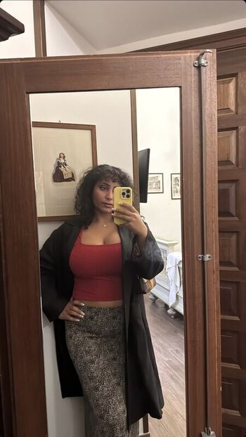 Leaked Curlywurdy private photo viral onlyfans