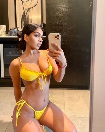 Leaked Curtlykellz private photo viral onlyfans