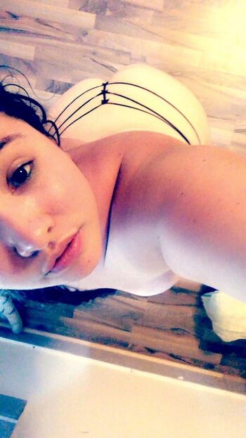 Leaked Curvyqueen private photo viral onlyfans