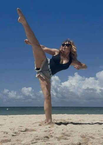 Leaked Cynthia rothrock page private photo viral onlyfans
