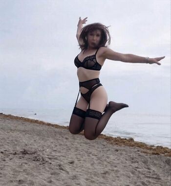 Leaked Cynthia rothrock private photo viral onlyfans