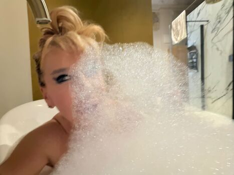 Leaked Cynthia rothrock page private photo viral onlyfans