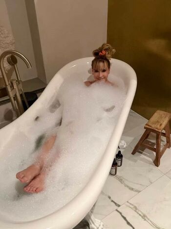 Leaked Cynthia rothrock page private photo viral onlyfans