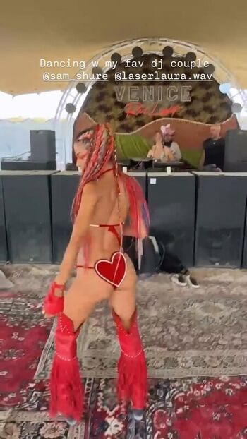 Leaked Cynthia senek private photo viral onlyfans
