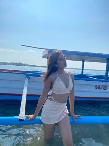Leaked Cyra lopez almeida private photo viral onlyfans