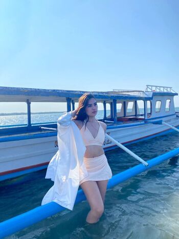 Leaked Cyra lopez almeida private photo viral onlyfans