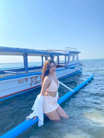 Leaked Cyra lopez almeida private photo viral onlyfans
