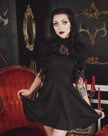 dahliawitch