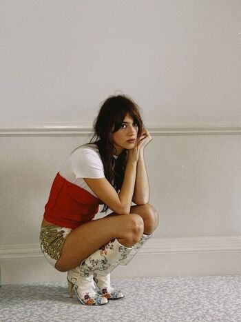 Daisy Edgar-Jones