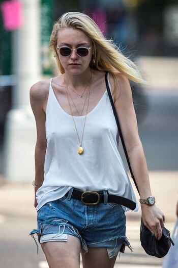 Dakota Fanning