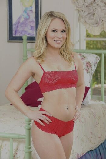 Dakota James