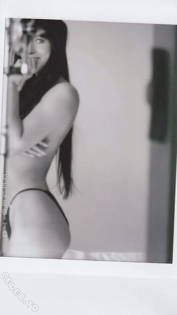 Dakota Johnson
