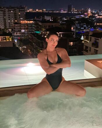 Leaked Daniela flores private photo viral onlyfans