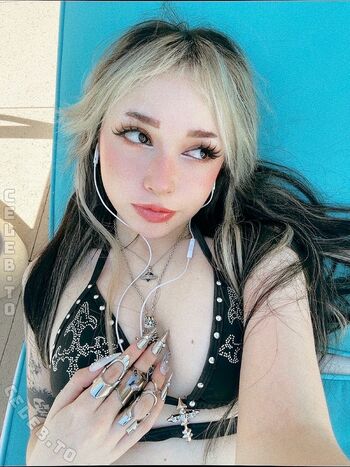 Leaked Daniela herrera private photo viral onlyfans