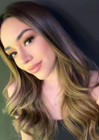 Daniela Reza