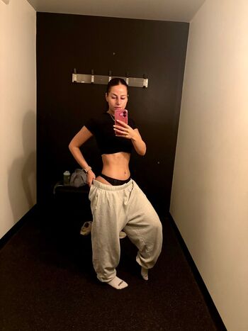 Leaked Danielledvs private photo viral onlyfans