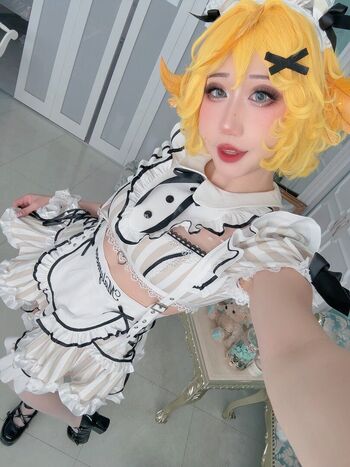 Leaked Danisaurz page private photo viral onlyfans