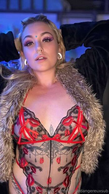 Leaked Daphne dangereux private photo viral onlyfans