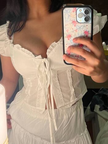 Leaked Daphnelowkey private photo viral onlyfans