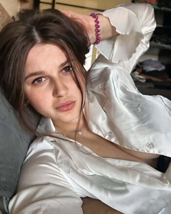 Leaked Daria khudozhnitsa page private photo viral onlyfans