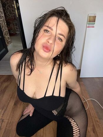 Leaked Daria khudozhnitsa private photo viral onlyfans