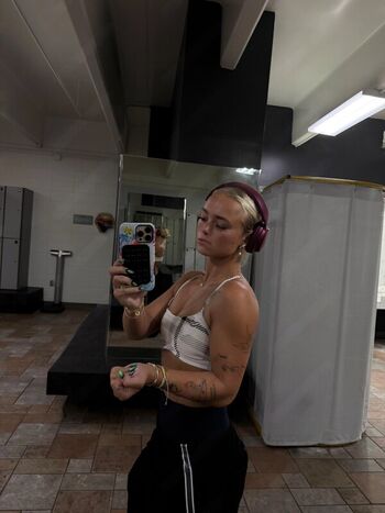 Leaked Darianrhodess private photo viral onlyfans